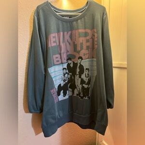 Torrid Graphic Sweatshirt - Teal and Pink